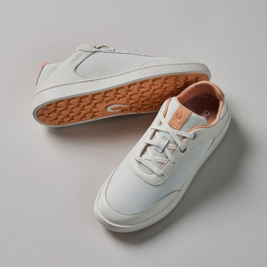 OluKai Latest | Puakea - White Sand / Tan