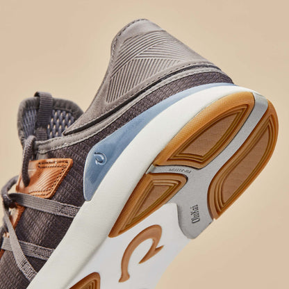 OluKai Everyday | Mio Lī Men's Athletic Shoes - Pavement / Vintage Indigo