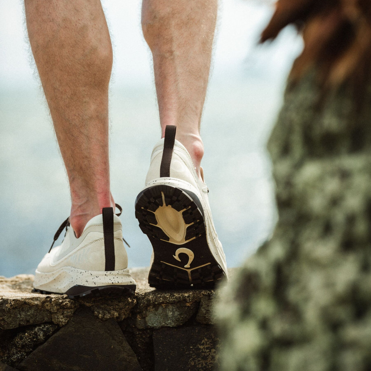 OluKai Sale | Makiki - White Sand / Tapa | Olukai