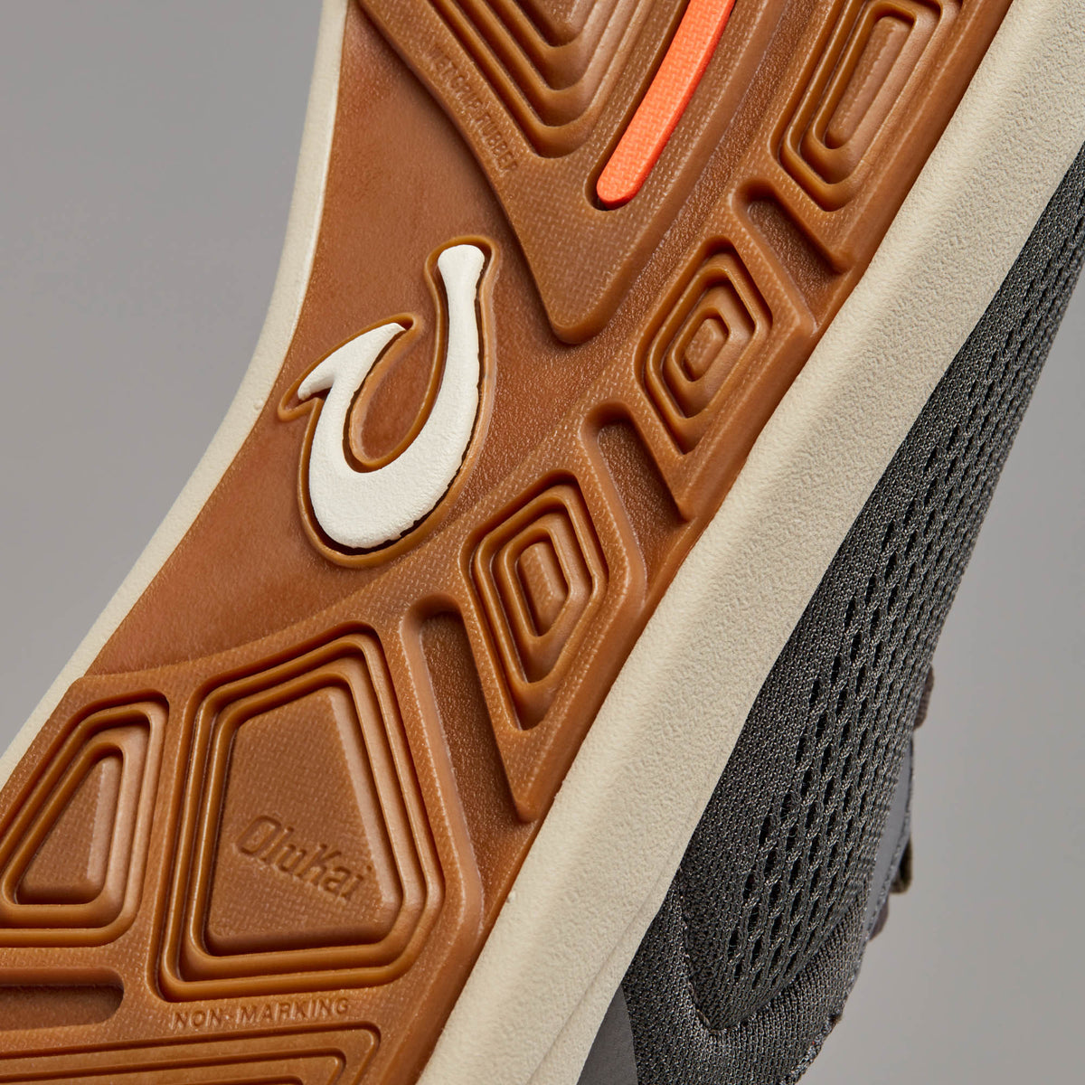 OluKai New | Moku Pae Men's Boat Shoes - Island Salt / Koi