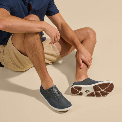 OluKai Deals | Nohea Moku Men's Boat Shoes - Charcoal / Clay
