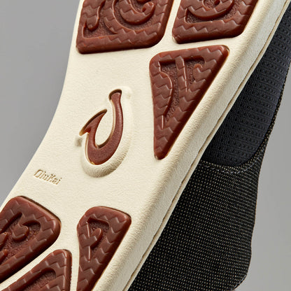 OluKai Deals | Nohea Moku Men's Boat Shoes - Charcoal / Clay