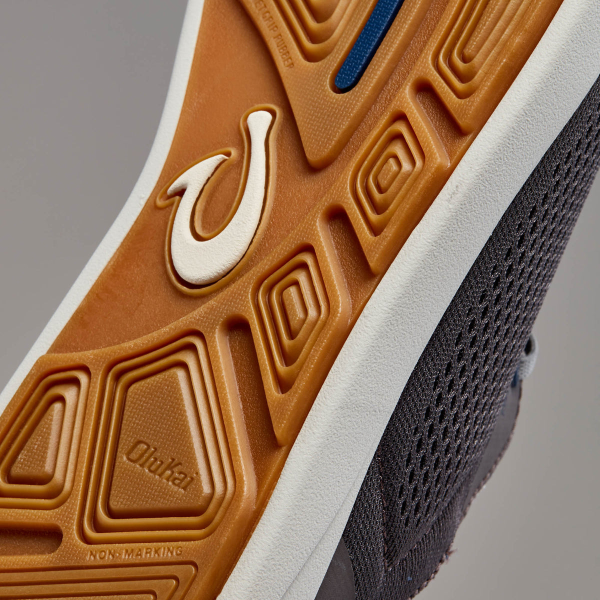 OluKai Quality | Moku Pae Men's Boat Shoes - Pavement / Vintage Blue