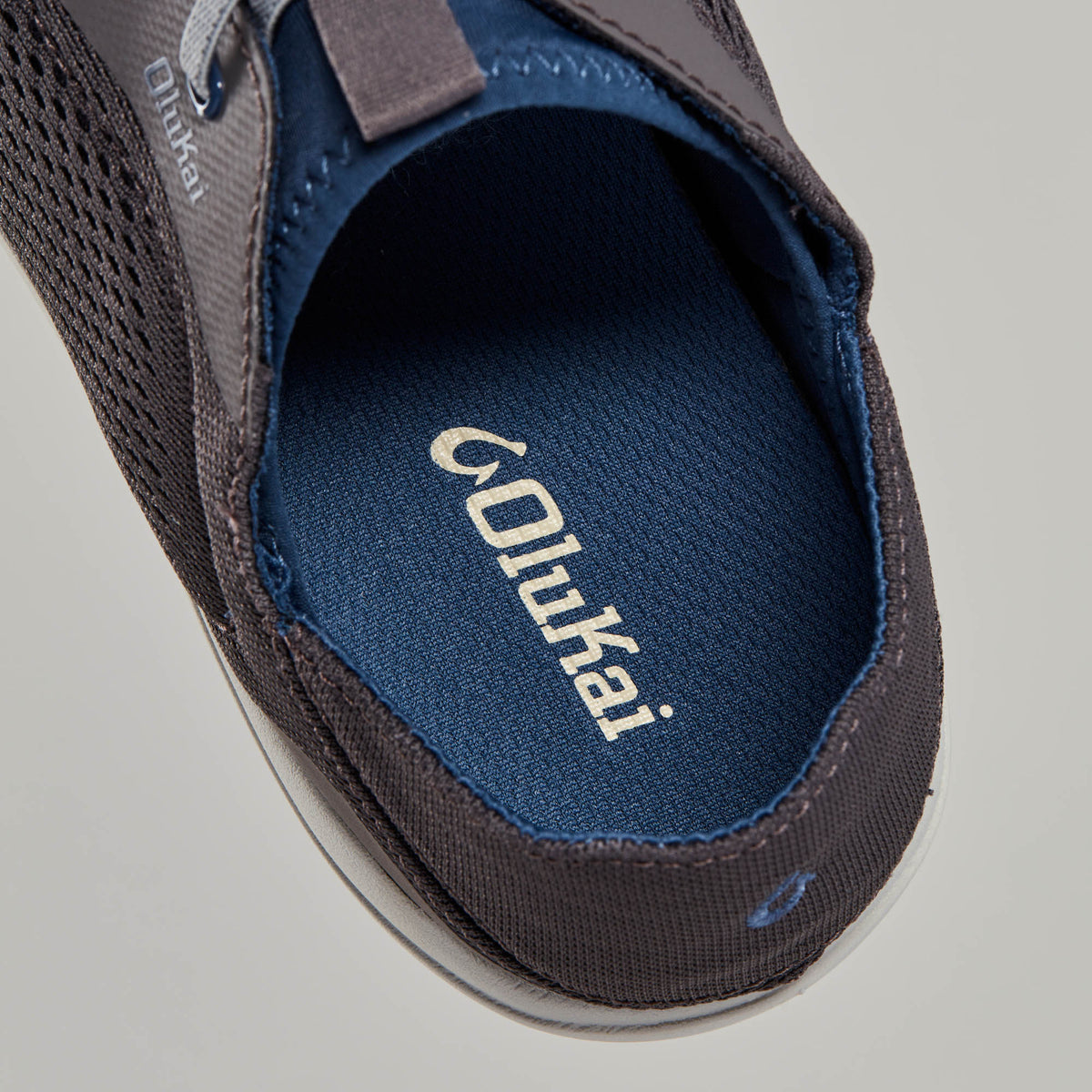 OluKai Quality | Moku Pae Men's Boat Shoes - Pavement / Vintage Blue