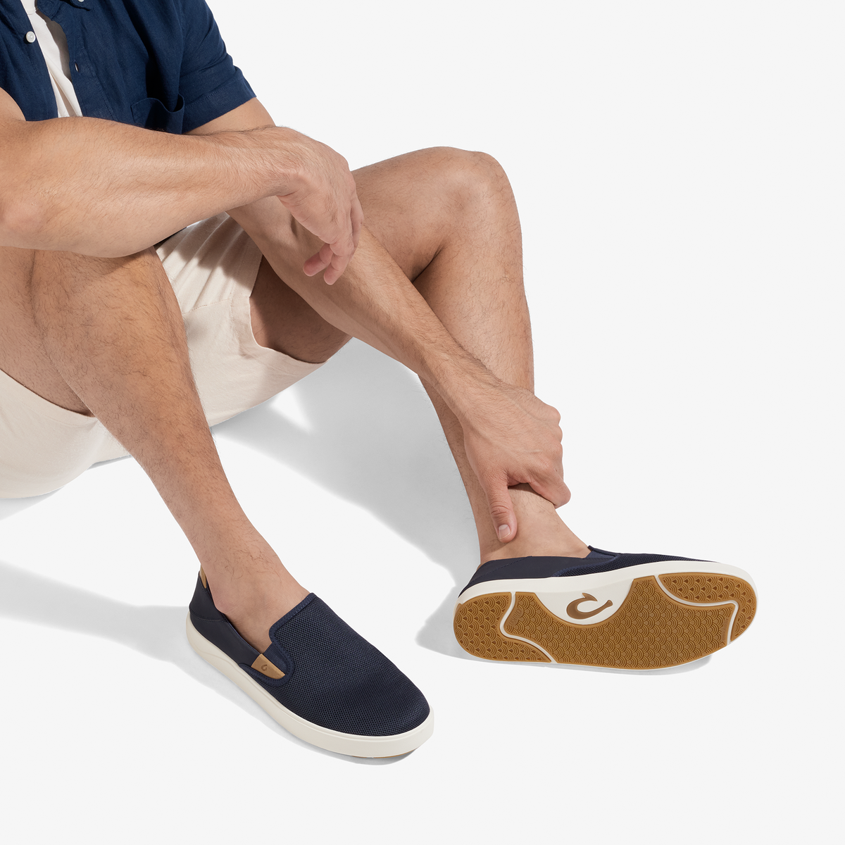 OluKai Everyday | Lae'ahi Nui - Trench Blue / Tan