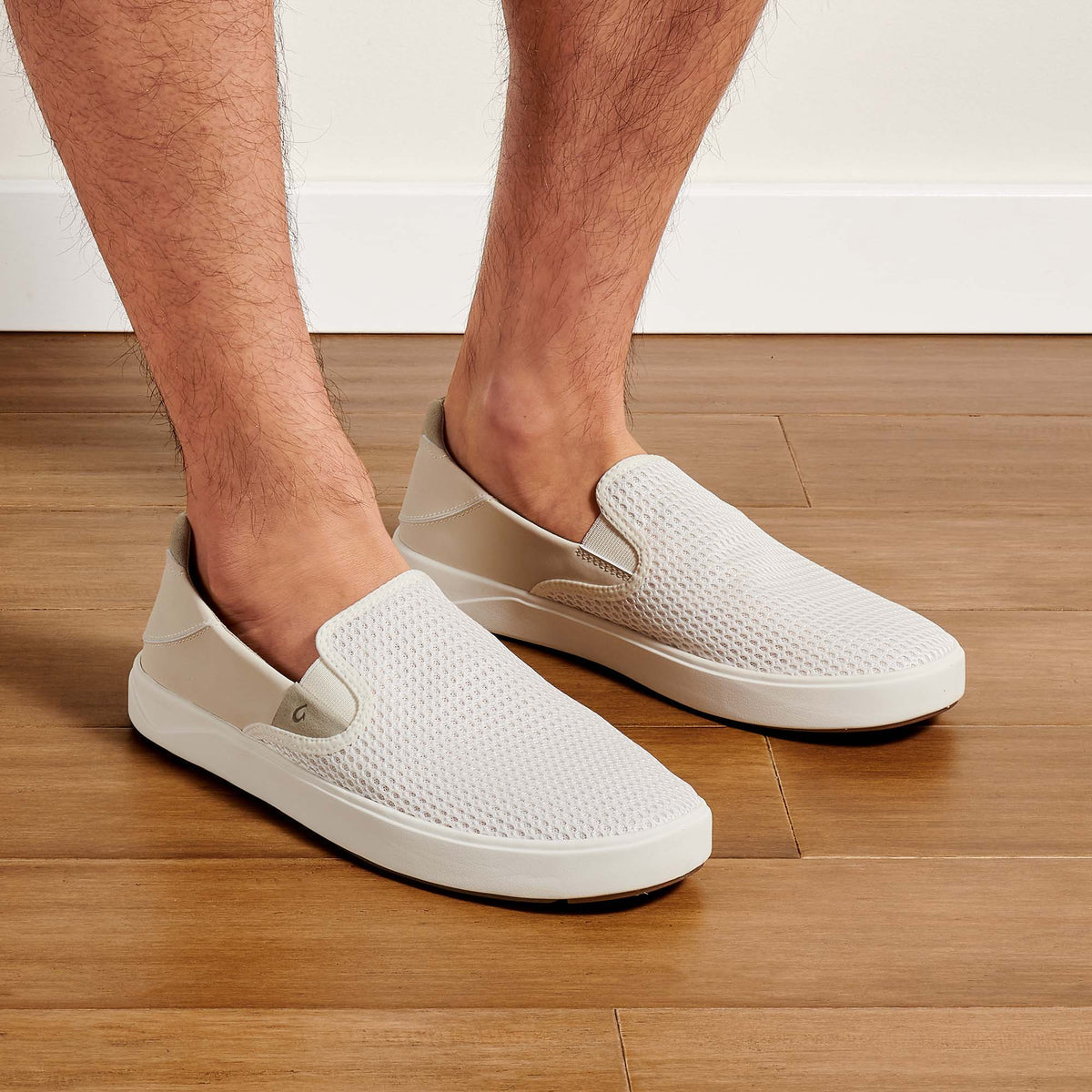 OluKai Recommended | OluKai Lae‘ahi - Bone | Men's Slip-on Sneakers