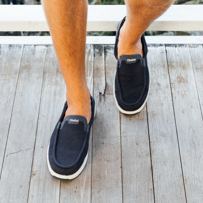 OluKai Featured | Kākaha Mesh Men‘s Slip-On Shoes - Navy