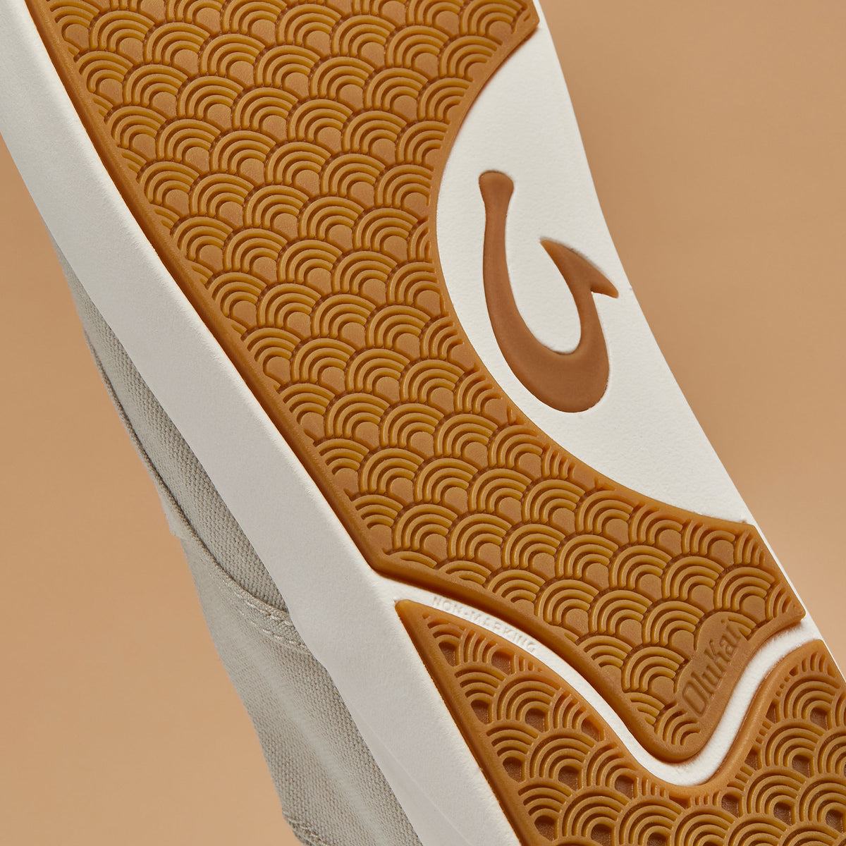 OluKai Sale | Lae‘ahi Men's Slip-On Sneakers - Tapa / Canvas