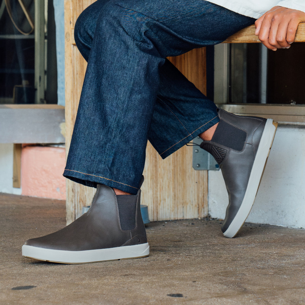 OluKai New | Lae'ahi Mid - Dk Java / Dk Java