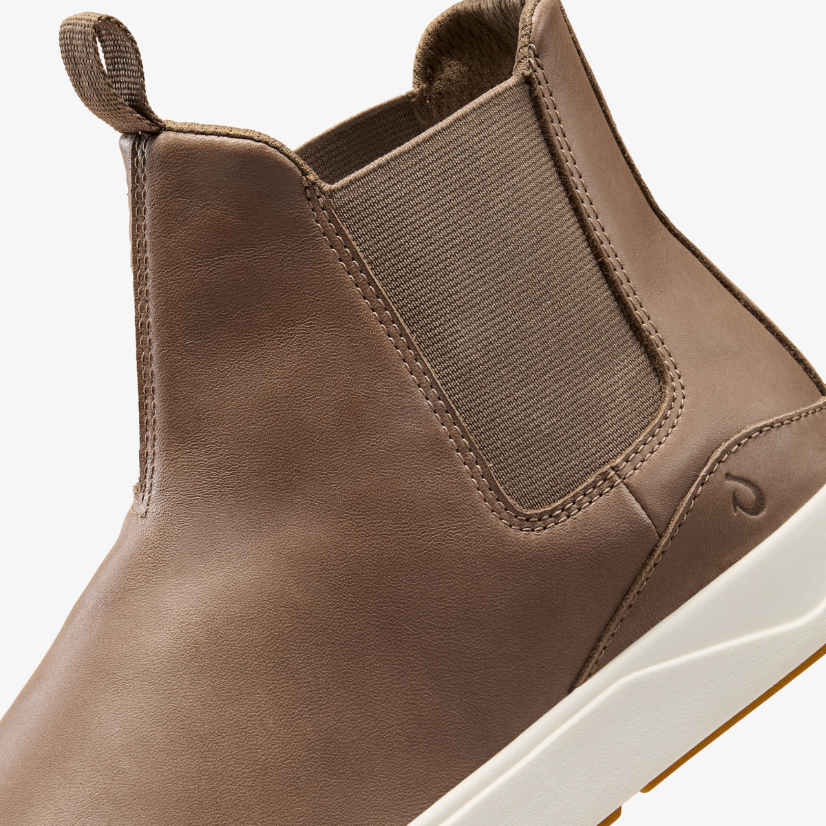 OluKai Exclusive | Lae'ahi Mid - Mustang / Mustang