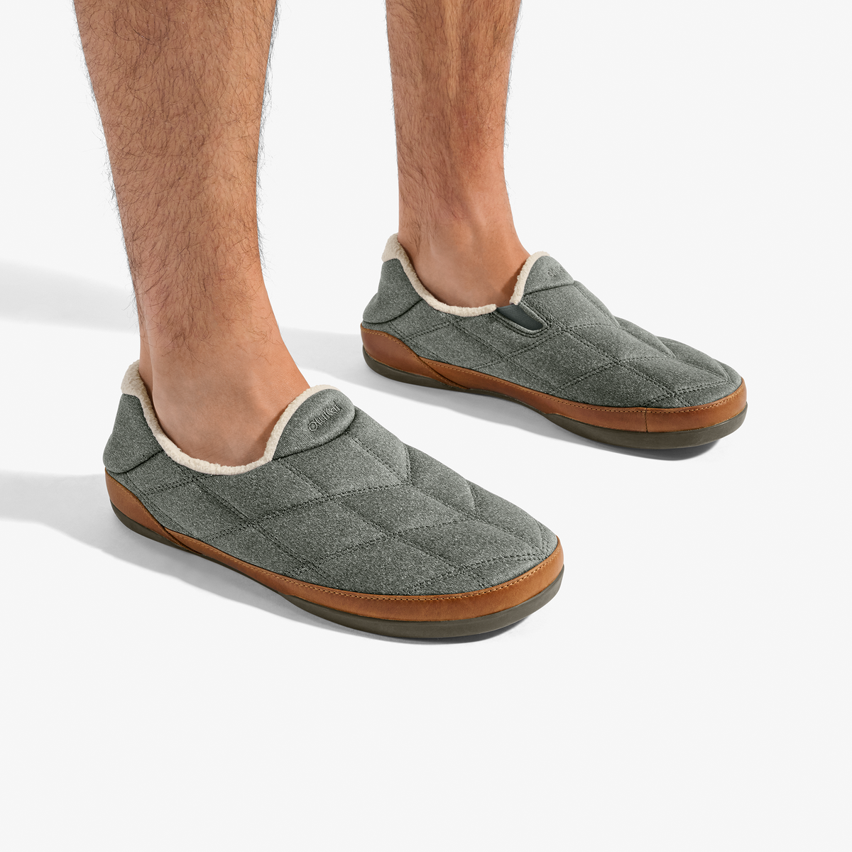 OluKai Top Pick | Puku'i - Ash / Ash