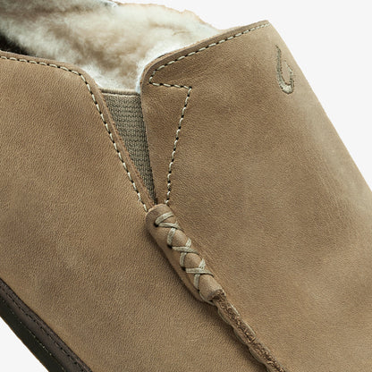 OluKai Discount | Moloā Slipper - Clay / Dk Java