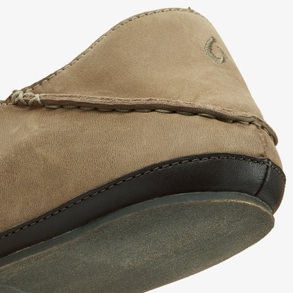 OluKai Discount | Moloā Slipper - Clay / Dk Java