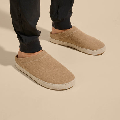 OluKai Value | Hāmani Hulu Men’s Wool Mule Slippers - Oatmeal