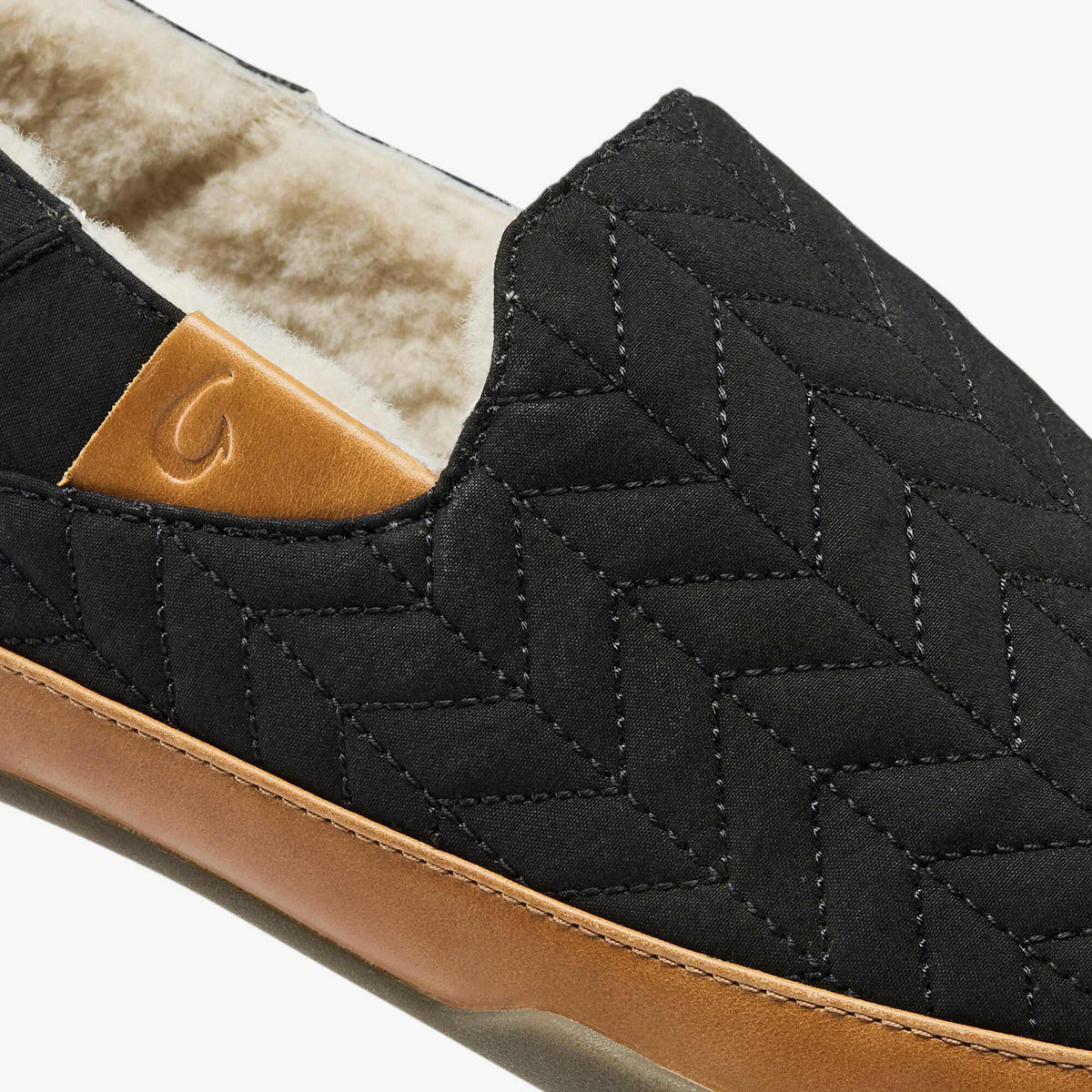 OluKai Quality | Hanohano - Black / Black