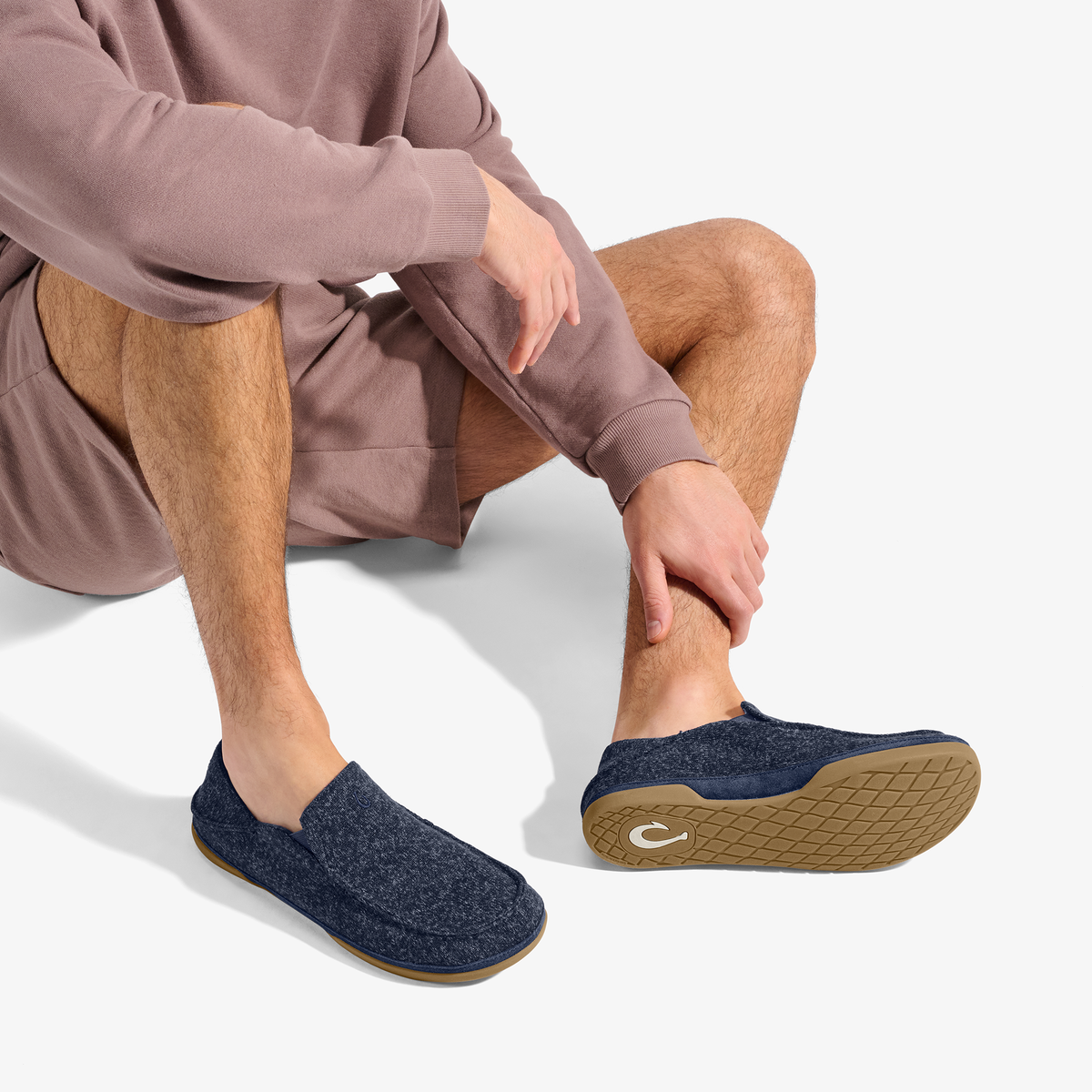 OluKai New | Moloā Hulu Men’s Wool Slippers - Trench Blue