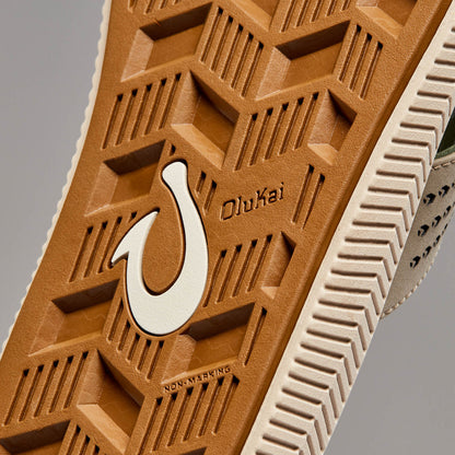 OluKai Trusted | Ulele Men's Water-Ready Beach Sandals - Clay / Mustang