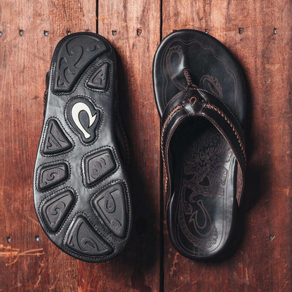 OluKai Signature | Mea Ola Men's Leather Beach Sandals - Dark Java