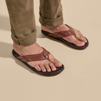 OluKai Popular | Hiapo - Rum / Dark Wood Men’s Leather Beach Sandals
