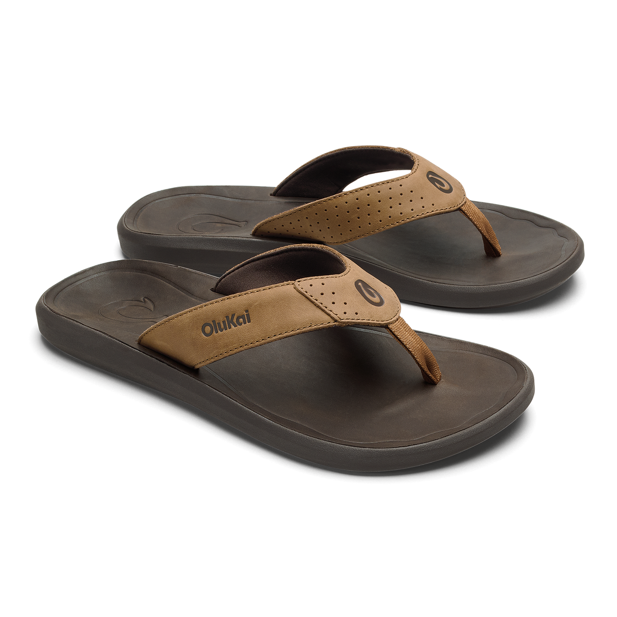 OluKai Sale | Pili - Tan / Dark Java