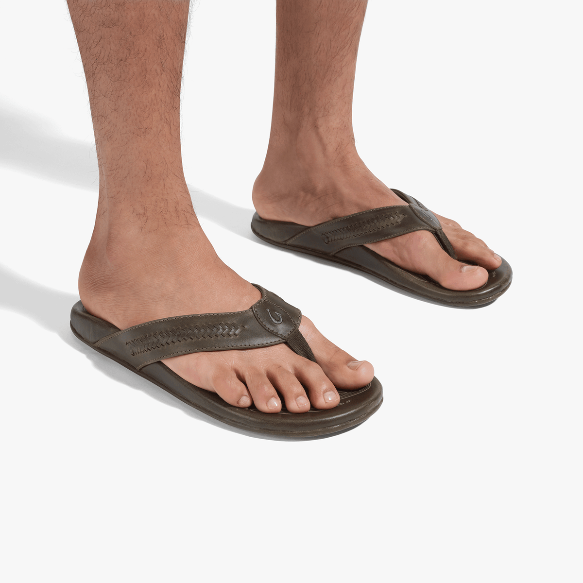 OluKai Customer Favorite | Mea Ola Mano - Mustang / Tan | Olukai