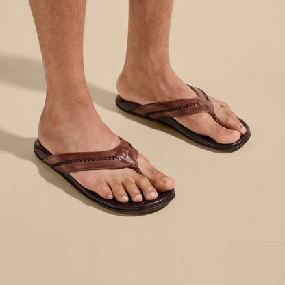 OluKai Deals | Mea Ola Men's Leather Sandals - Tan / Dark Java
