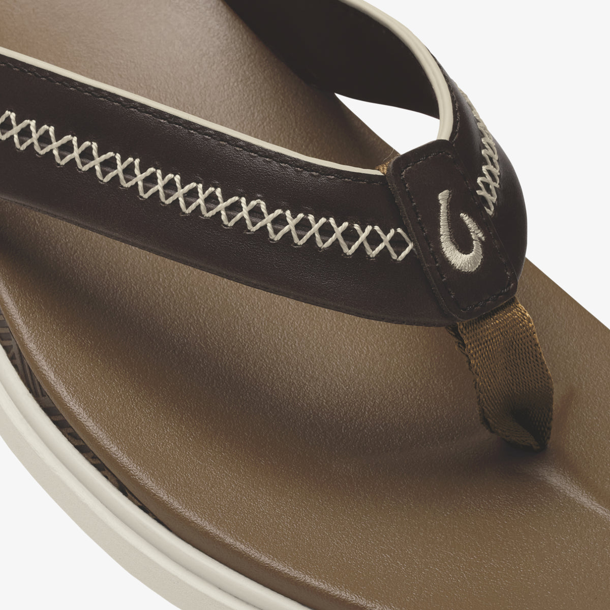 OluKai Best Seller | Shoreline - Toffee / Toffee
