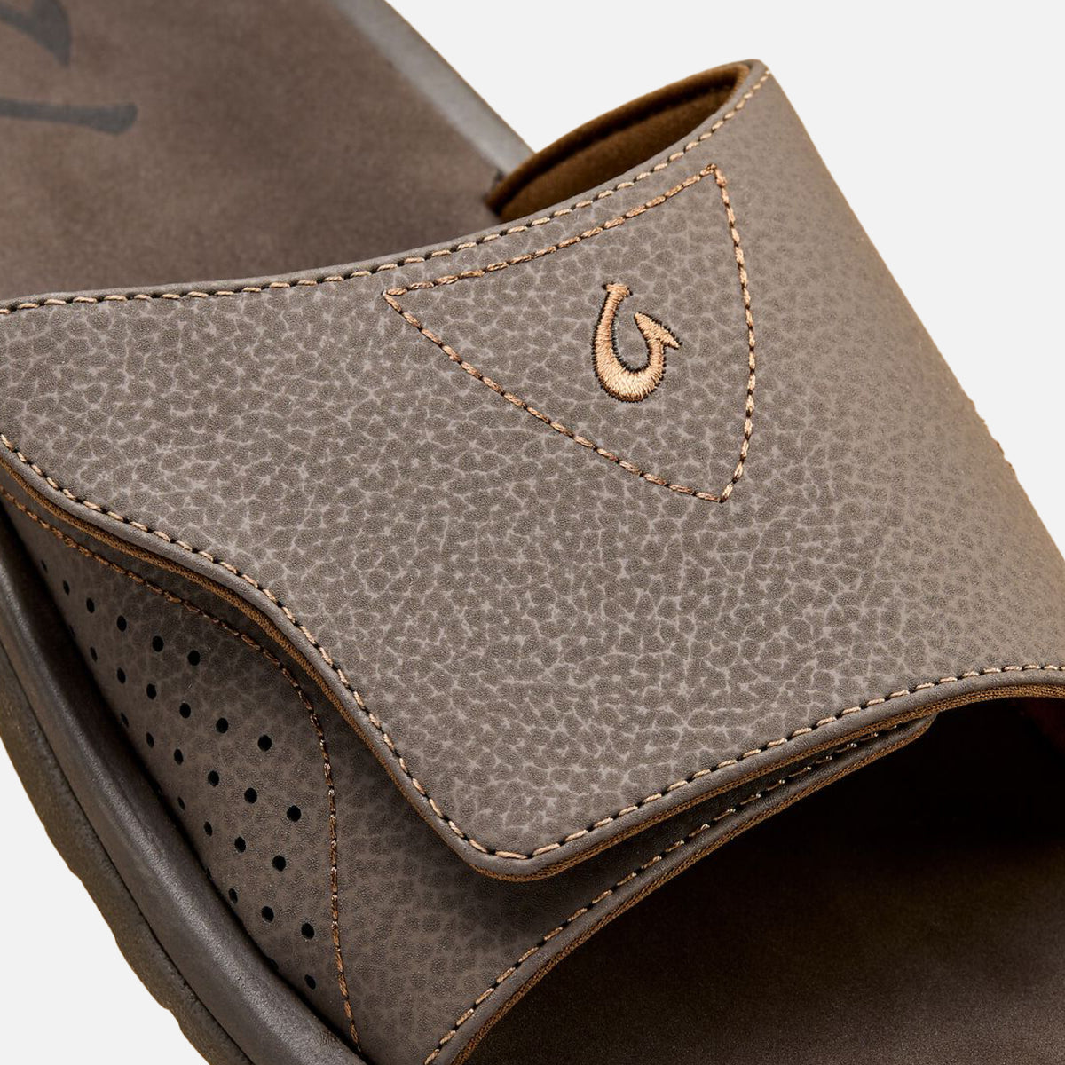OluKai Special Offer | Nalu Slide Men's Beach Slide Sandals - Dark Java