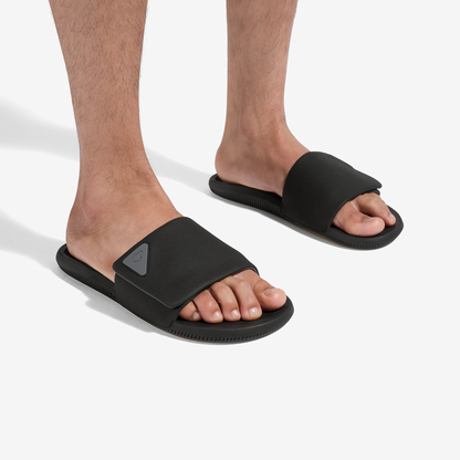 OluKai Essential | Ulele Slide - Lava Rock / Lava Rock