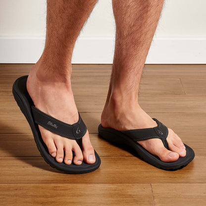 OluKai Deals | OluKai ‘Ohana - Black / Dark Shadow | Men's Beach Sandals