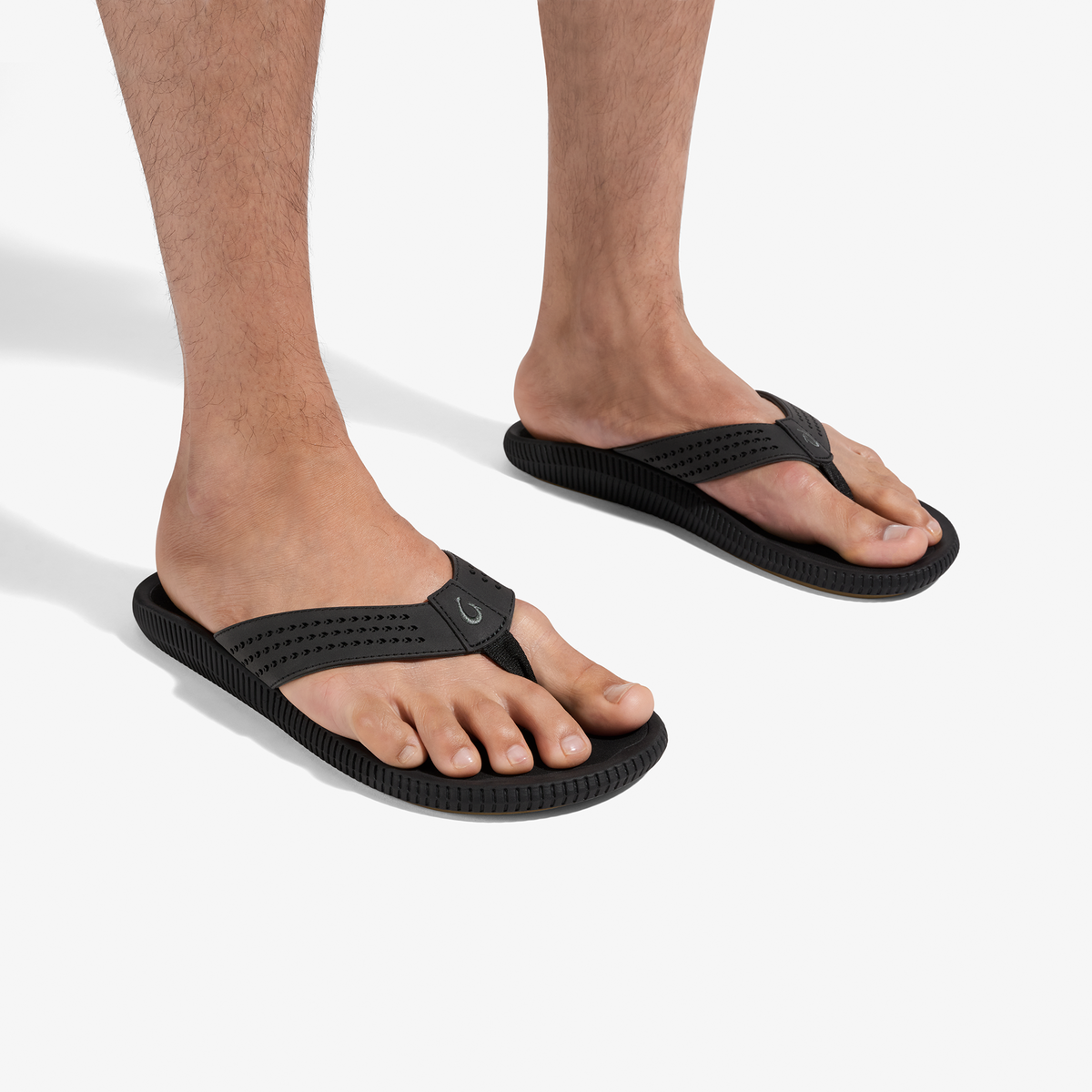 OluKai Great Value | Ulele - Lava Rock / Lava Rock