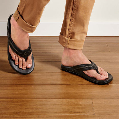 OluKai Discount | OluKai Mea Ola - Black | Men's Leather Beach Sandals