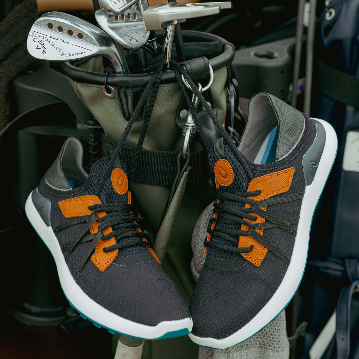 OluKai Discount | Manele Men’s Breathable Golf Shoes - Black / Dark Shadow