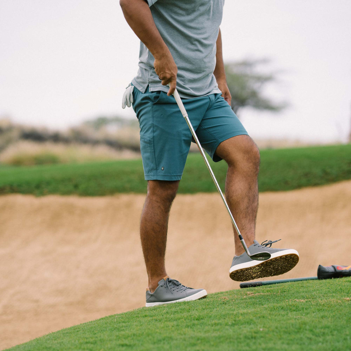 OluKai Recommended | Wai‘alae Men’s Waterproof Leather Golf Shoes - Stone