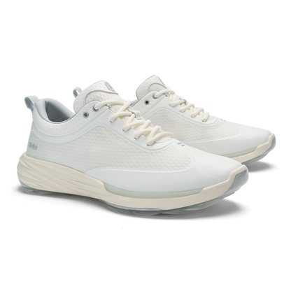 OluKai Value | Mākena WP - White / White