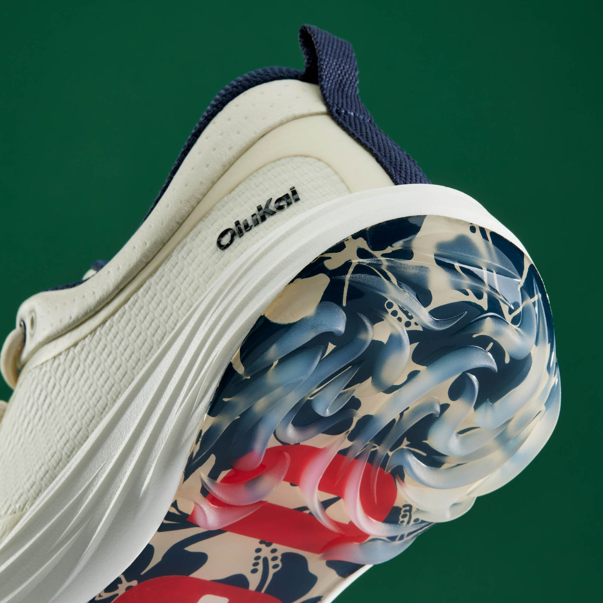 OluKai Best Seller | Mākena Men’s Waterproof Golf Shoes - White Sand