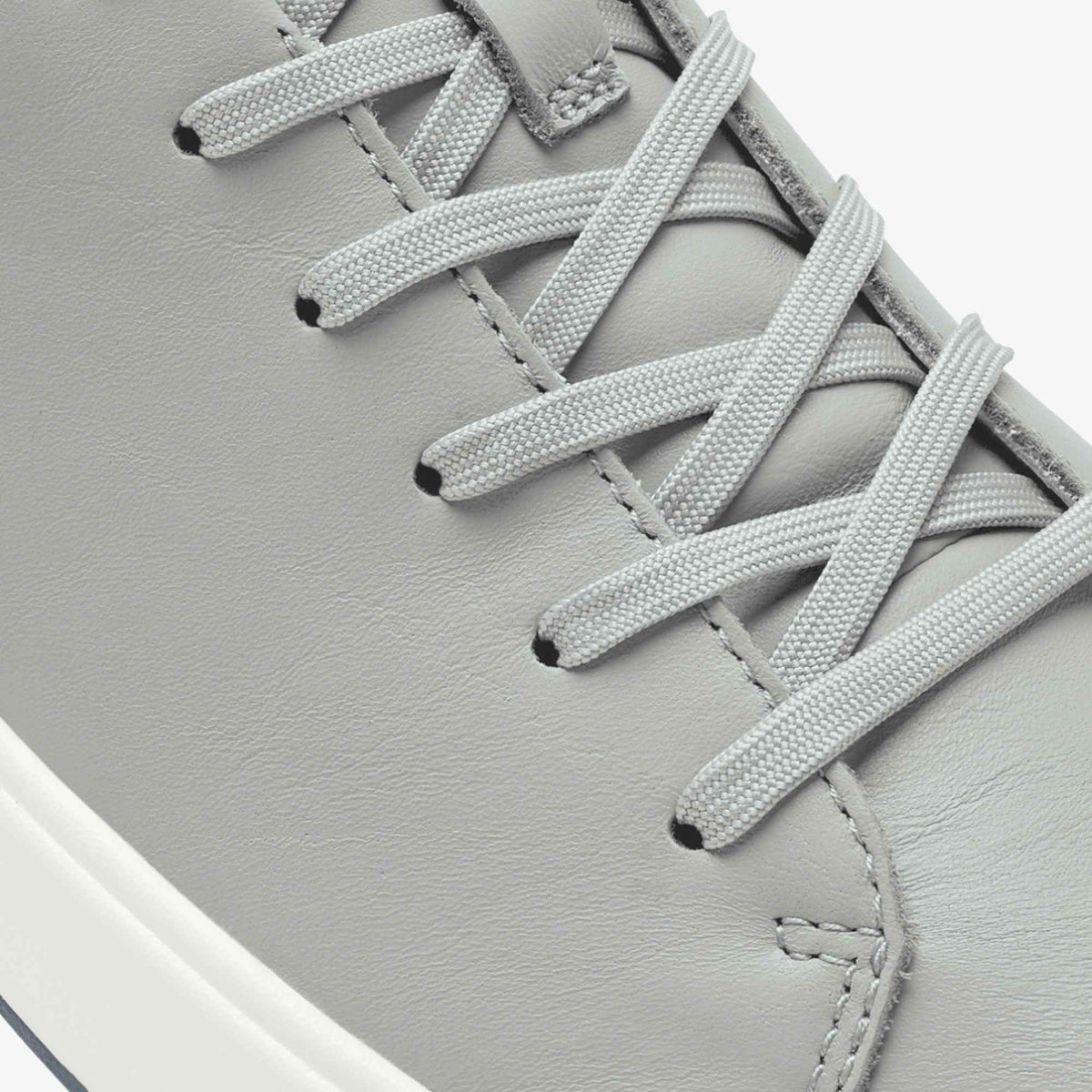 OluKai Essential | Wai‘alae - Grey Fog / Tan