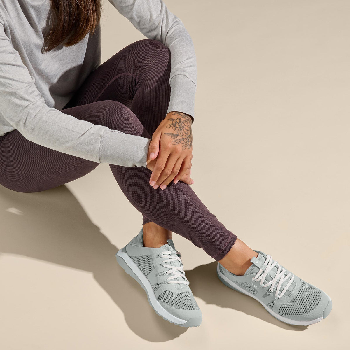 OluKai Trending | Huia Women’s Athleisure Shoes - Pale Grey
