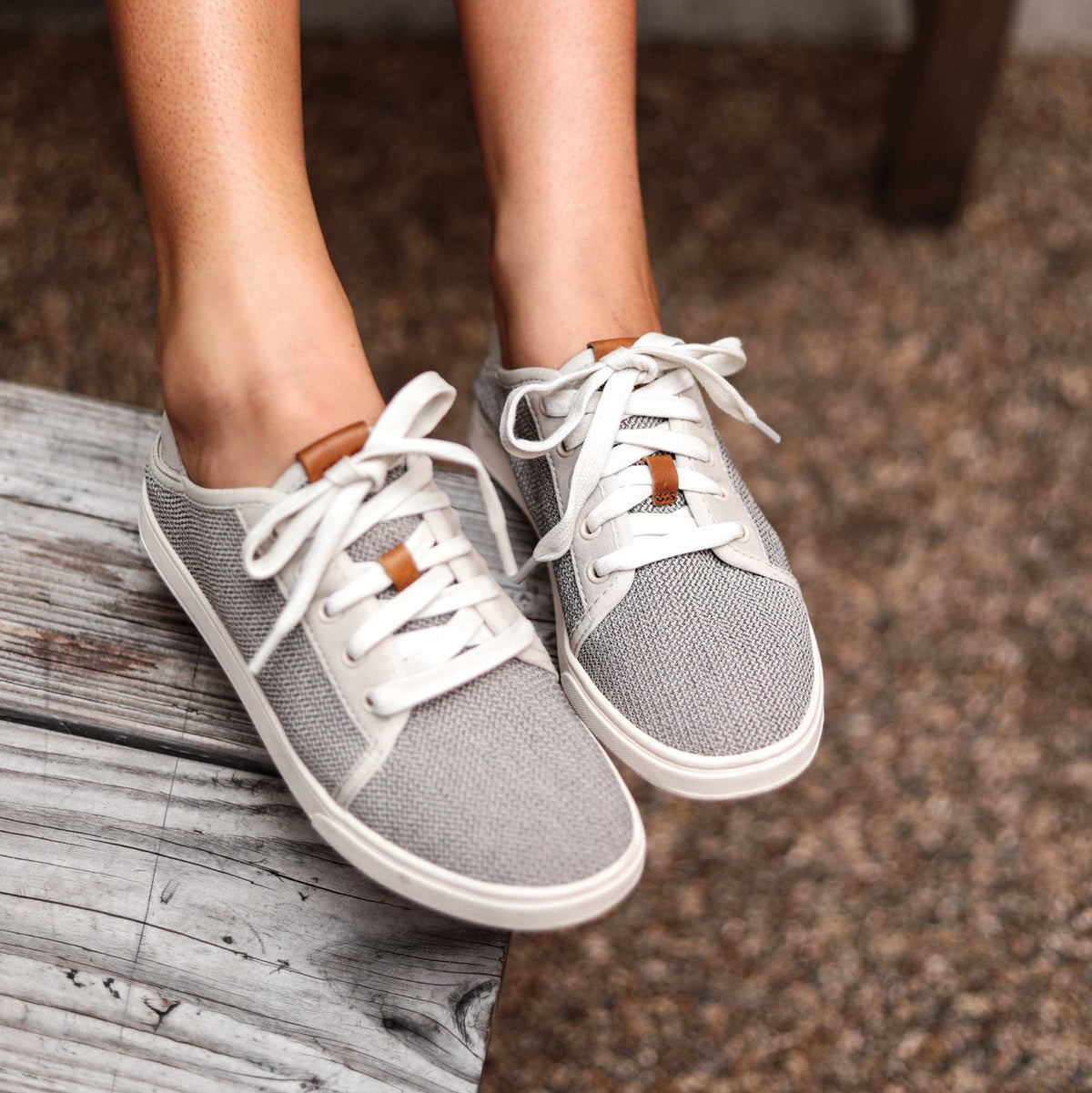 OluKai Trending | Pehuea Lī Women's Lightweight Sneakers - Tapa