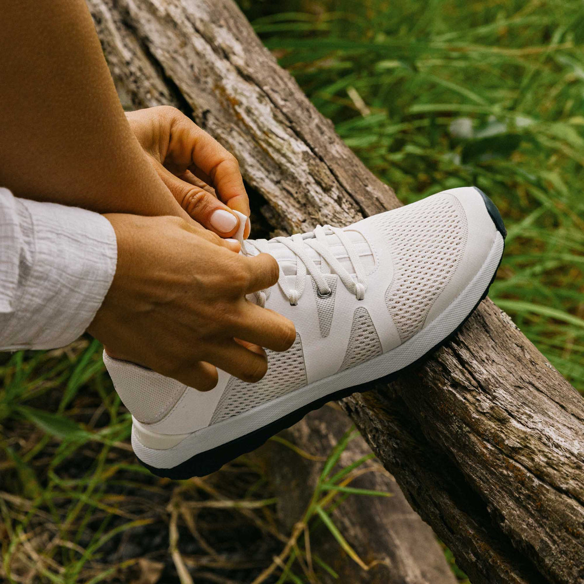 OluKai Deals | Huia Women’s Athleisure Shoes - White