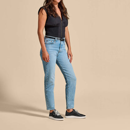 OluKai Trending | Hā‘upu Women’s Leather Sneakers - Onyx