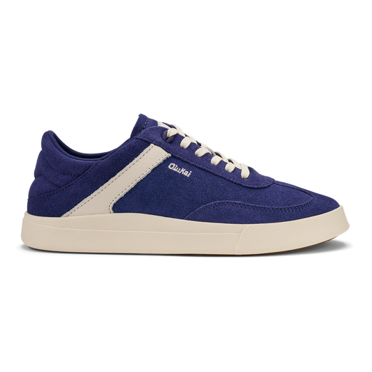 OluKai Deals | Hā‘upu Women’s Leather Sneakers - Navy / Off White