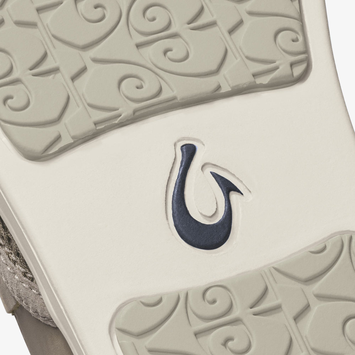 OluKai Premium | Pehuea - Taupe Grey / Taupe Grey