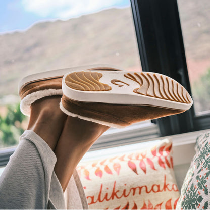 OluKai Hot Sale | Mani - Tan / Golden Sand