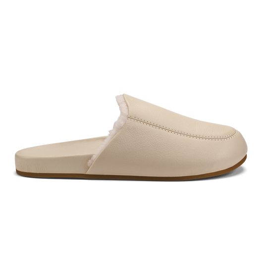OluKai Featured | Kōnea Women’s Leather Slipper Mules - Bone