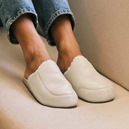 OluKai Featured | Kōnea Women’s Leather Slipper Mules - Bone