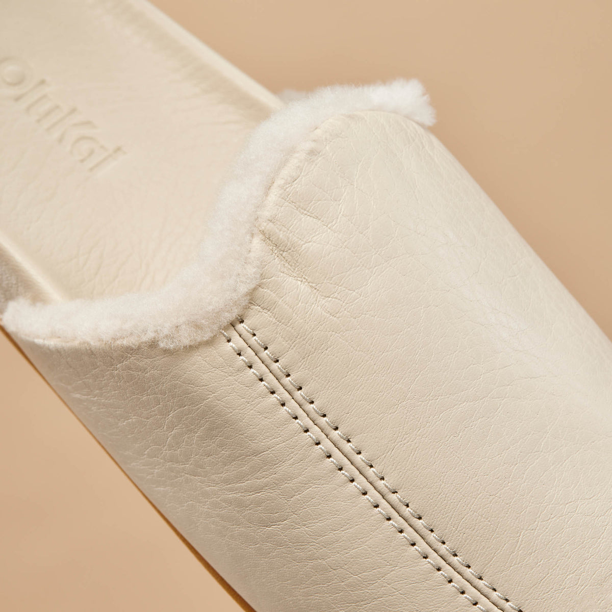 OluKai Featured | Kōnea Women’s Leather Slipper Mules - Bone