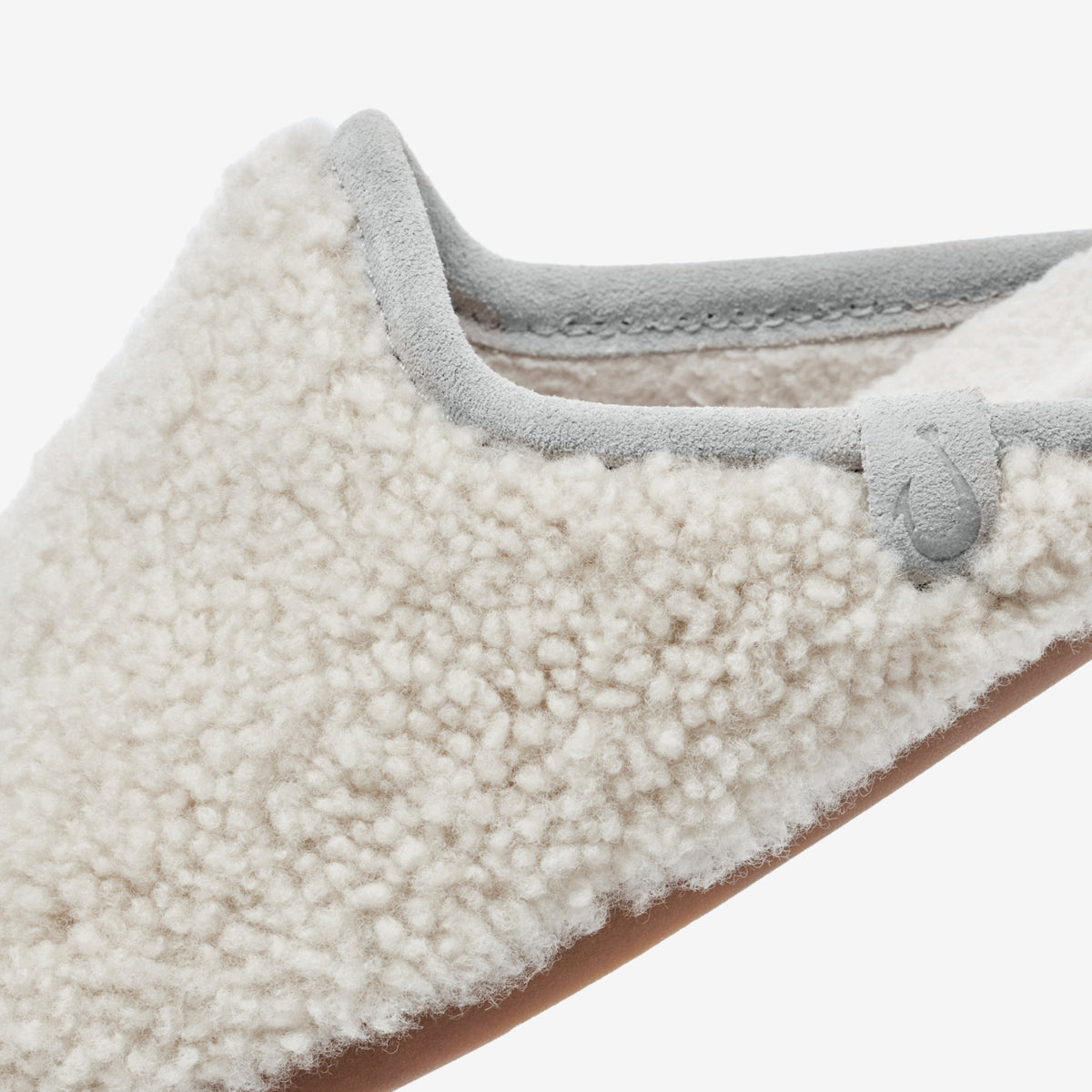 OluKai Featured | Hale Mule - Tapa / Ash