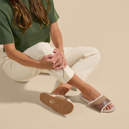 OluKai Classic | Hō‘ala Slide Women’s Slide Slipper Sandals - Tan / Puka