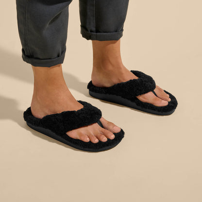 OluKai Best Price | Kīpe'a Heu Women‘s Flip Flop Slippers - Black